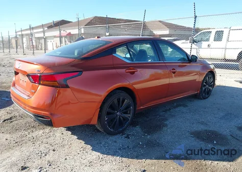 2022 Nissan Altima Sr Intelligent Awd z USA, uszkodzony, nr VIN 1N4BL4CW0NN325366